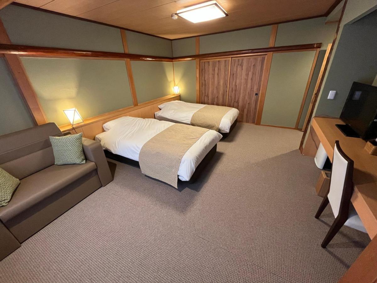 Minakamisansou Hotel Buitenkant foto