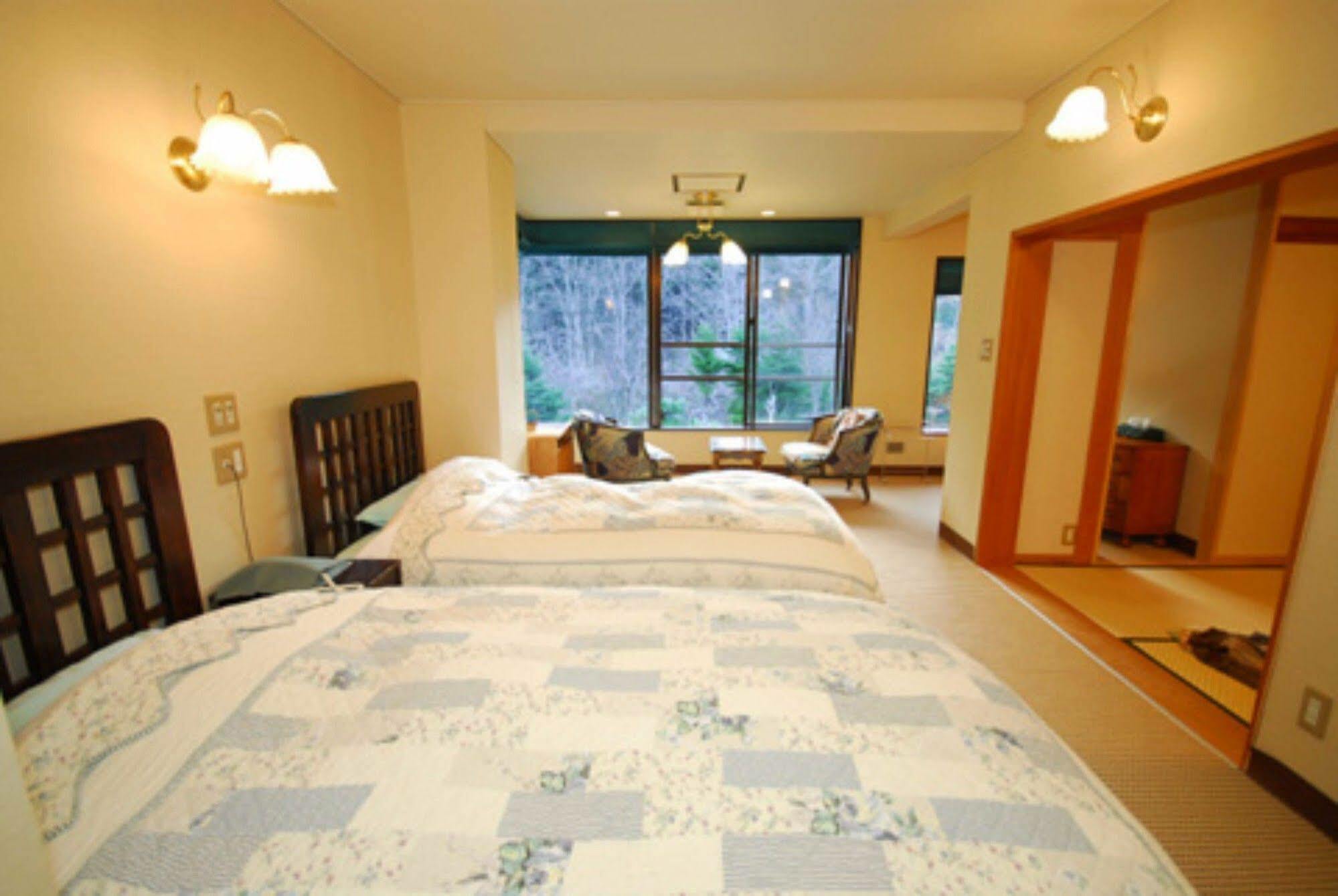 Minakamisansou Hotel Buitenkant foto
